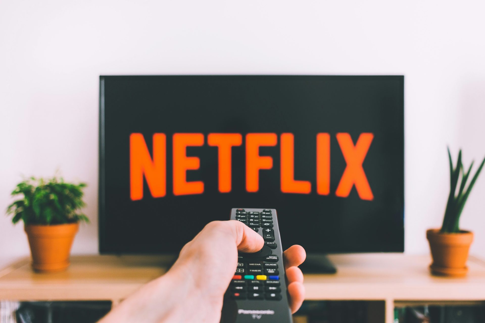 best TV for Airbnb