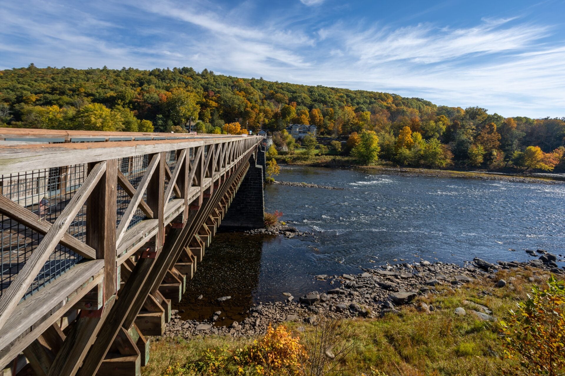 The Roebling's Delaware Aqueduct bridge over the Delaware River in Lackawaxen, Pennsylvania, United States