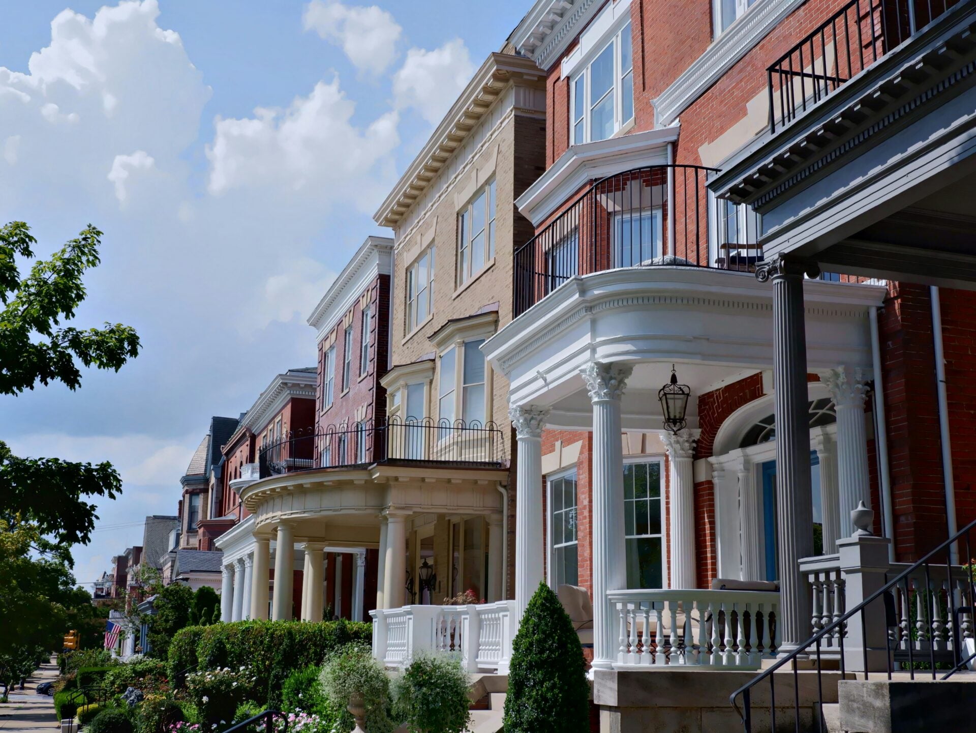 Row of homes in Richmond, Virginia